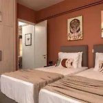 Villa Marilena With Jacuzzi